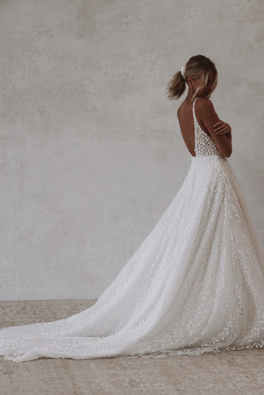 Blanche Showroom de robes de mariée - La Rochelle - Robes de mariée Made With Love - Mariage