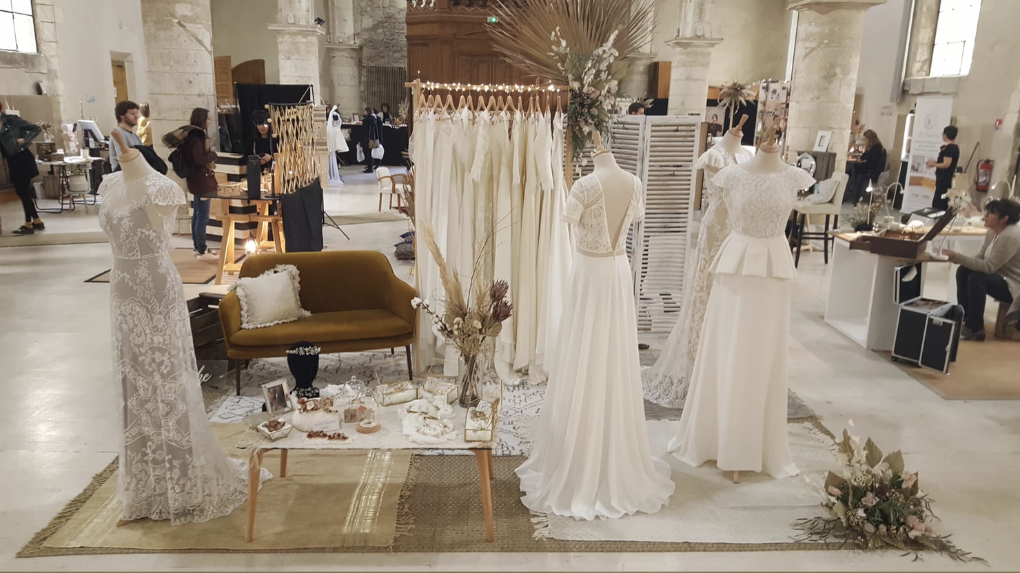 Blanche Showroom de robes de mariée - La Rochelle - L'atelier des mariés