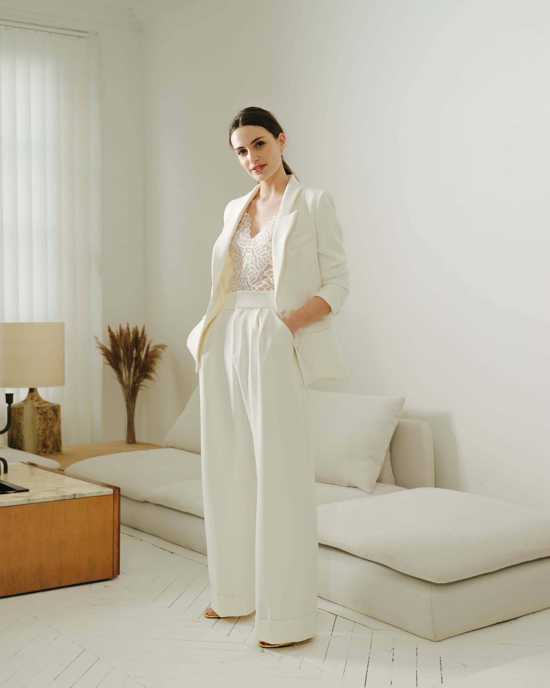 Blanche Showroom de robes de mariée - La Rochelle - Robes de mariée - Maison Floret- Mariage