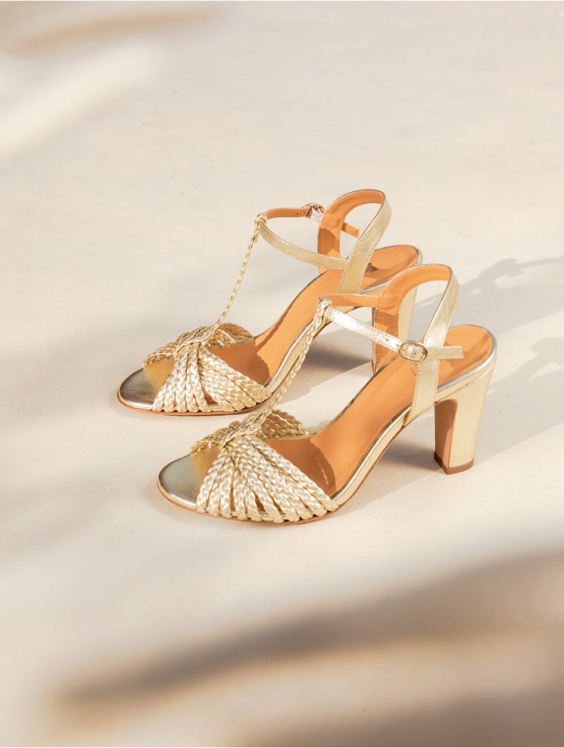 Blanche Showroom de robes de mariée - La Rochelle - Chaussures de mariée - Bobbies - Mariage